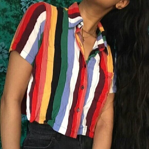 NEW NWT FOREVER 21 Rainbow Striped Short Sleeve Cropped Button Down Crop Top S - Picture 1 of 12